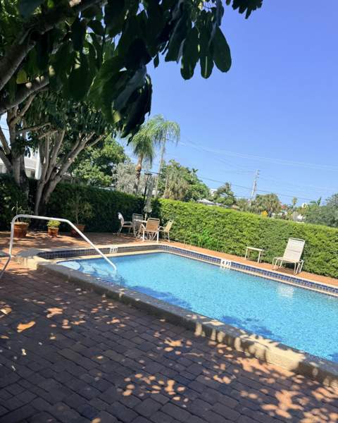 2400 NE 10th Street #106, Pompano Beach FL - photo 16 of 17