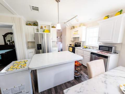 8516 SW 17th Court, Davie FL - photo 10 of 52