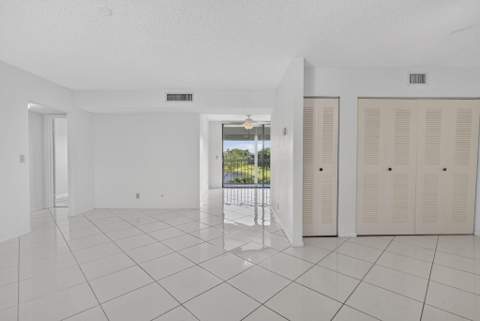 5340 Las Verdes Circle #307, Delray Beach FL - photo 11 of 72
