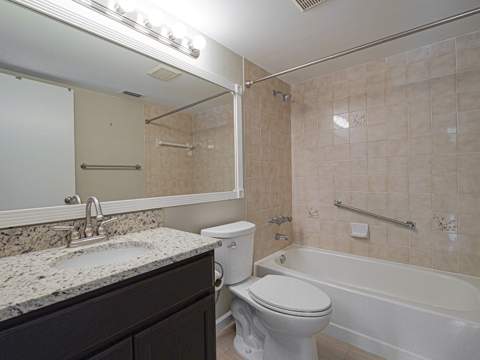 1605 SW Silver Pine Way, Palm City FL - photo 16 of 56