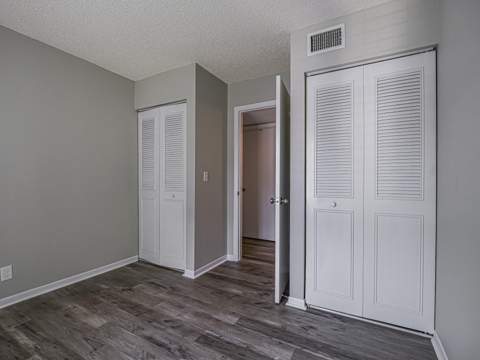 1605 SW Silver Pine Way, Palm City FL - photo 14 of 56