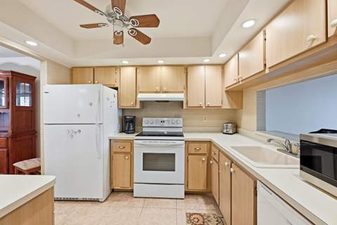 777 S Federal Highway #H306, Pompano Beach FL - photo 9 of 27