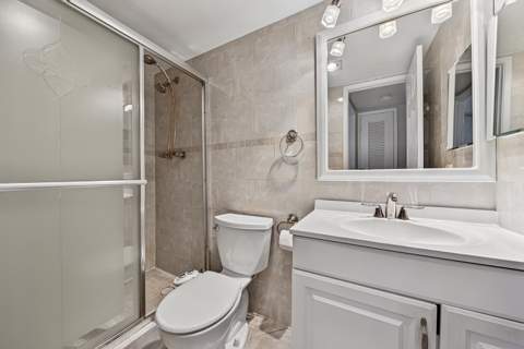 400 SE 10th Street #205, Deerfield Beach FL - photo 23 of 35