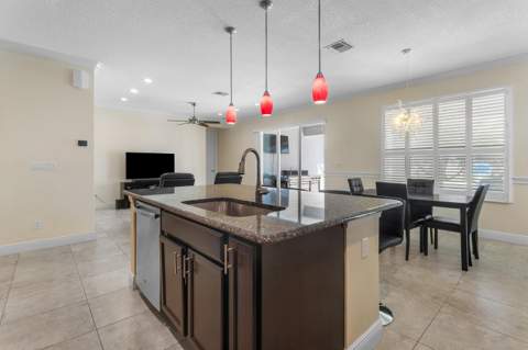 9617 SW Gum Tree Court, Port St. Lucie FL - photo 11 of 31