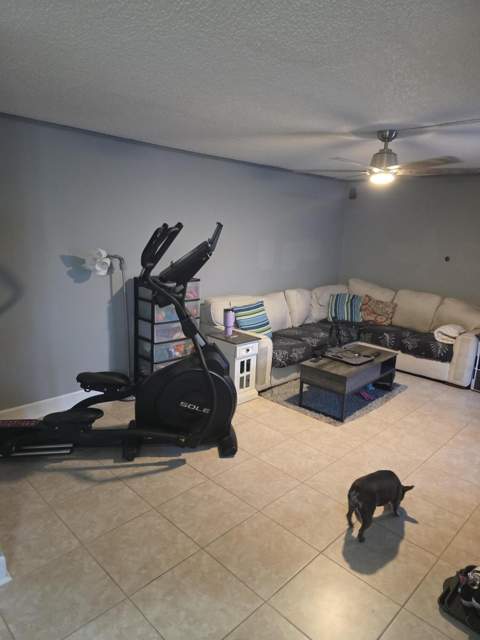 2164 White Pine Circle #B, Greenacres FL - photo 13 of 26