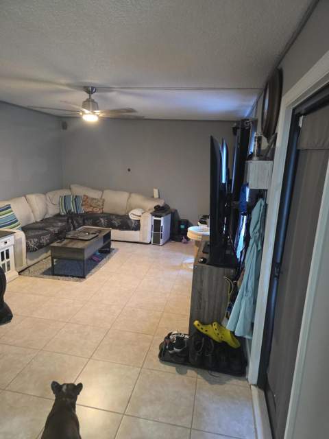 2164 White Pine Circle #B, Greenacres FL - photo 14 of 26