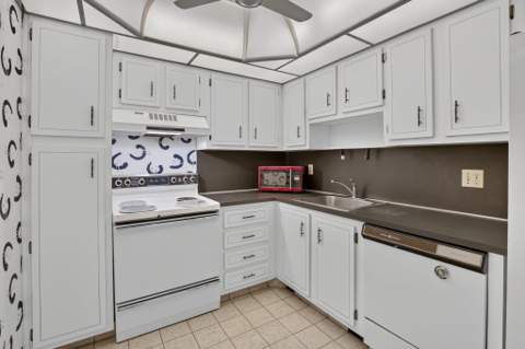 1100 Saint Charles Place #203, Pembroke Pines FL - photo 8 of 29