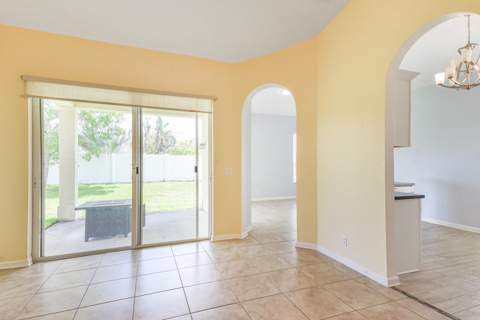 5544 Spanish River Road, Fort Pierce FL - photo 11 of 31