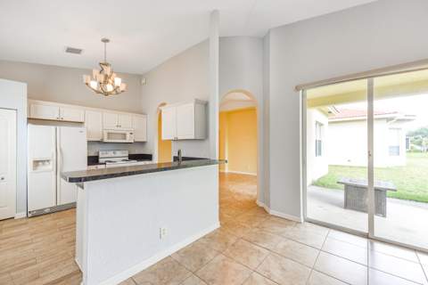 5544 Spanish River Road, Fort Pierce FL - photo 23 of 31
