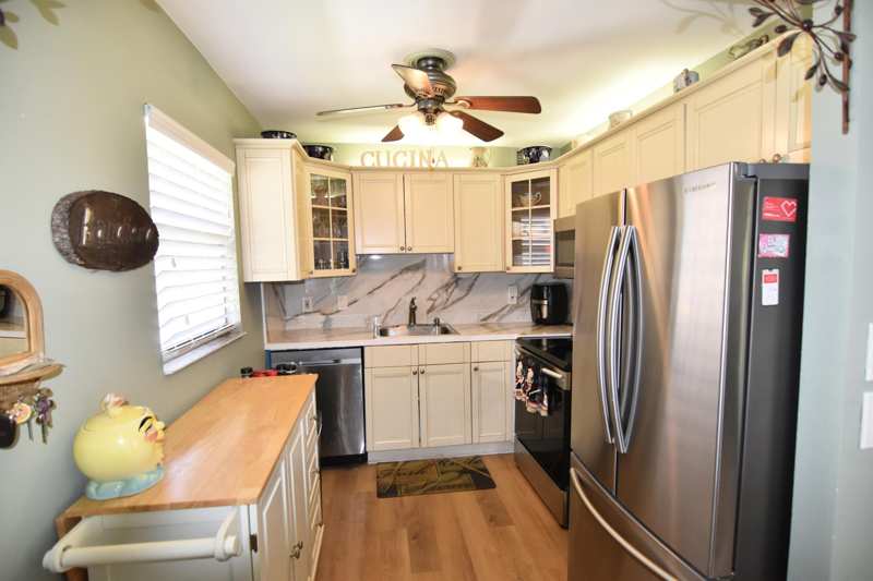2 bedroom Condominium at 237 Saxony E, Kings Point Saxony Condos, Delray Beach — photo 1