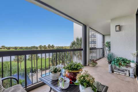 356 Golfview Road #403, North Palm Beach FL - photo 13 of 26