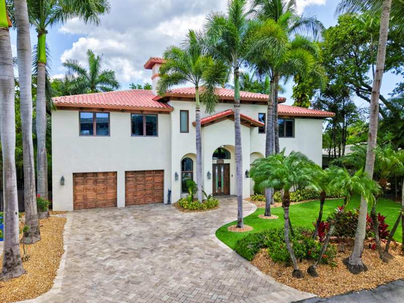 5 bedroom Single Family Residence at 2719 NE 19th Street, Coral Ridge North Add, Fort Lauderdale — photo 1