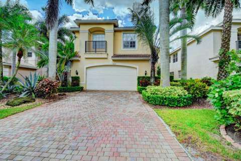 8957 Sandy Crest Lane, home for sale in Boynton Beach 33473
