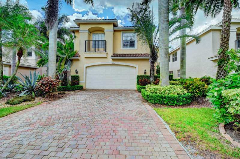 4 bedroom Single Family Residence at 8957 Sandy Crest Lane, Canyon Isles 1, Boynton Beach — photo 1