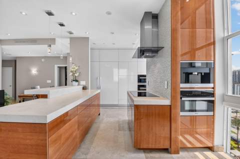 550 Okeechobee Boulevard #Lph-23, West Palm Beach FL - photo 6 of 118