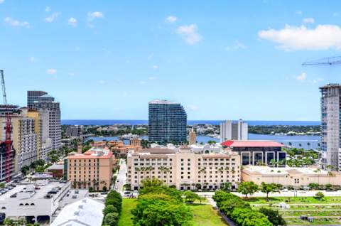 550 Okeechobee Boulevard #Lph-23, West Palm Beach FL - photo 13 of 118