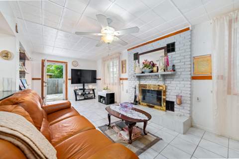 4460 NW 3rd Place, Plantation FL - photo 13 of 26