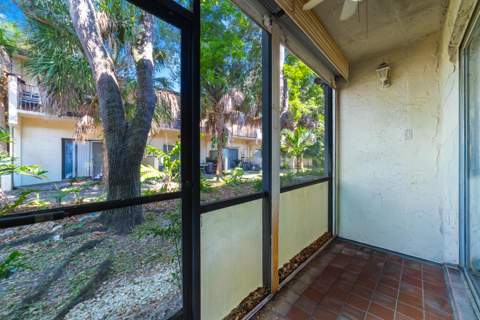 8968 W Sample Road #101, Coral Springs FL - photo 21 of 29