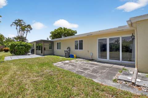 13984 Vía Flora #B, Delray Beach FL - photo 16 of 41