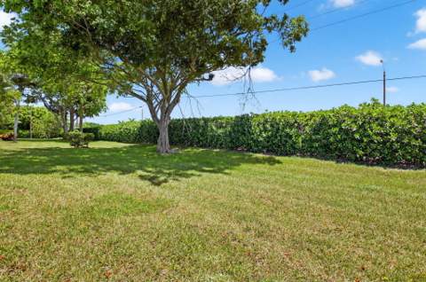 13984 Vía Flora #B, Delray Beach FL - photo 17 of 41