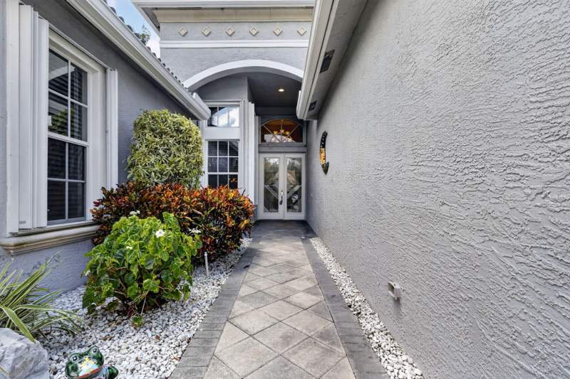 4 bedroom Single Family Residence at 6550 Sand City Way, Valencia Palms 2, Delray Beach — photo 3