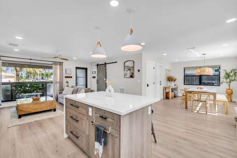 300 SE 8th Avenue, Deerfield Beach FL - photo 18 of 73