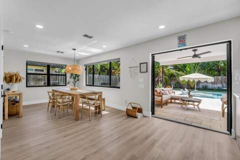 300 SE 8th Avenue, Deerfield Beach FL - photo 13 of 73