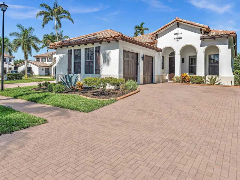 4 bedroom Single Family Residence at 2680 NW 84th Way, Monterra Plat, Cooper City — photo 1