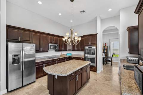 9898 Coronado Lake Drive, Boynton Beach FL - photo 9 of 51