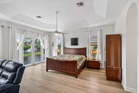 9898 Coronado Lake Drive, Boynton Beach FL - photo 19 of 51