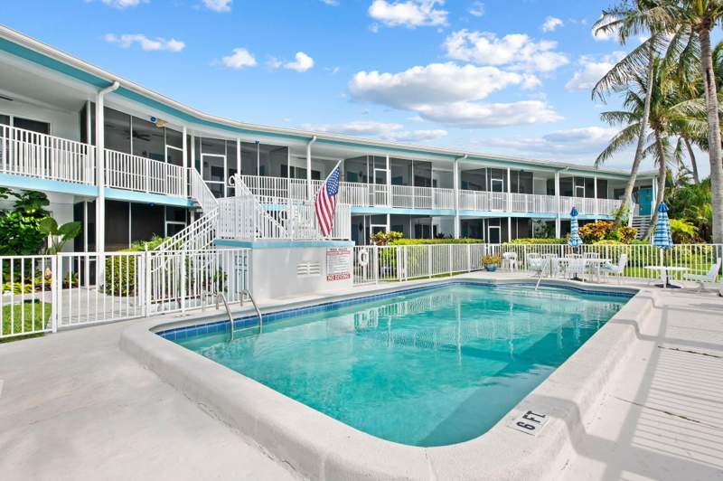 2 bedroom Condominium at 2748 NE 28th Avenue #20, Beacon House Condo, Lighthouse Point — photo 2