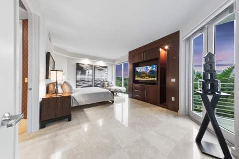 301 Hendricks Isle #10, Fort Lauderdale FL - photo 24 of 65