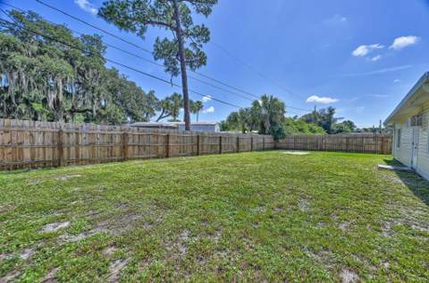 5204 Deanna Lane, Fort Pierce FL - photo 8 of 34