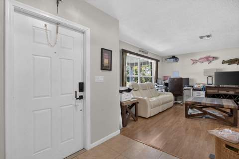 7501 NW 6th Street, Plantation FL - photo 12 of 34
