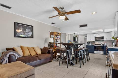 7501 NW 6th Street, Plantation FL - photo 21 of 34