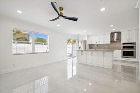 3460 Commodore Court, West Palm Beach FL - photo 8 of 19