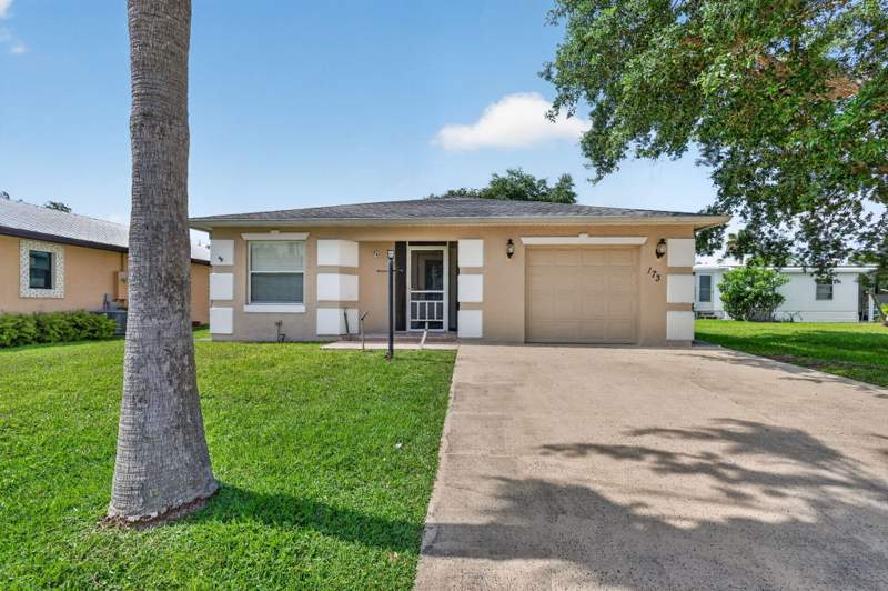 2 bedroom Single Family Residence at 173 Mediterranean Boulevard, Spanish Lakes One Leasehold Estates, Port St. Lucie — photo 3