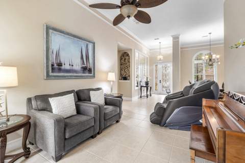 1853 Palisades Drive, West Palm Beach FL - photo 13 of 41