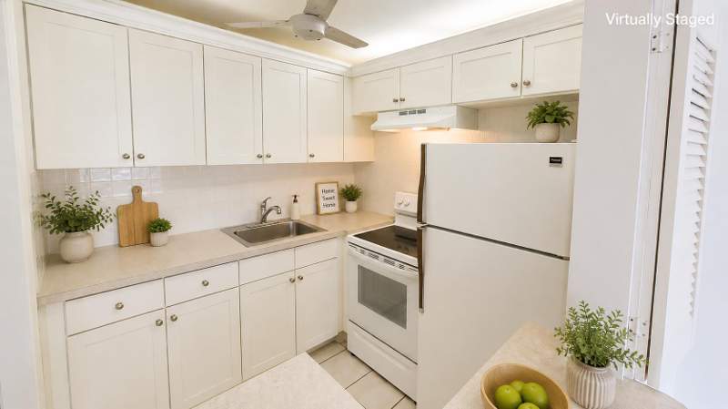 1 bedroom Condominium at 338 Camden O, Camden Condos, West Palm Beach — photo 5