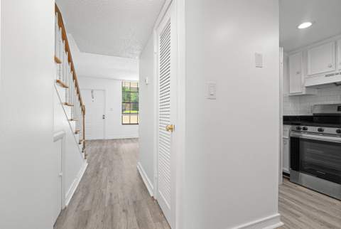 769 SE 1st Way #85, Deerfield Beach FL - photo 12 of 52