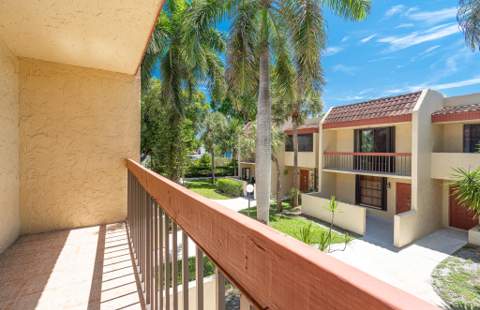 769 SE 1st Way #85, Deerfield Beach FL - photo 10 of 52