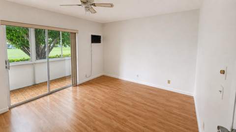 338 Camden O, West Palm Beach FL - photo 8 of 14