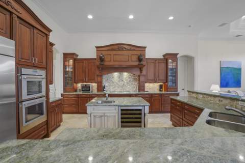 12809 Mizner Way, Wellington FL - photo 16 of 76