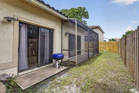 1726 Shoreside Circle, Wellington FL - photo 20 of 24