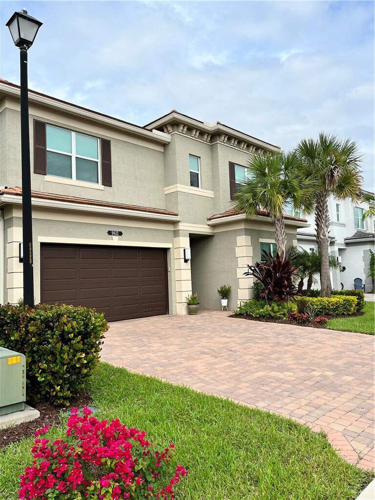 4 bedroom Single Family Residence at 9613 Highland Pointe Pass, Sussman Agr-Pud North 3, Delray Beach — photo 2