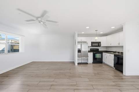 710 Monaco O, Delray Beach FL - photo 6 of 43