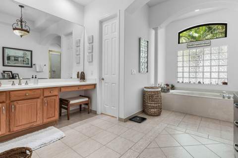 876 NW 123rd Drive, Coral Springs FL - photo 21 of 47