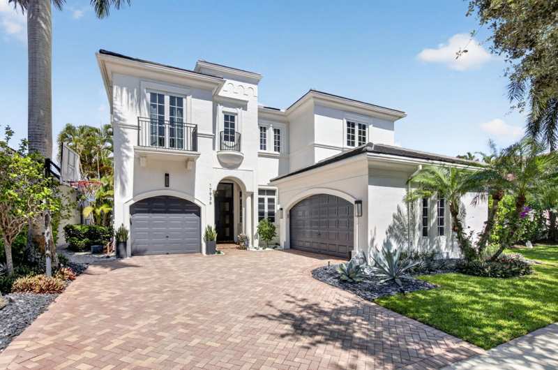 5 bedroom Single Family Residence at 17936 Villa Club Way, Oaks At Boca Raton 3, Boca Raton — photo 1