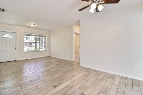 337 Mid Pines Road, Palm Springs FL - photo 7 of 32