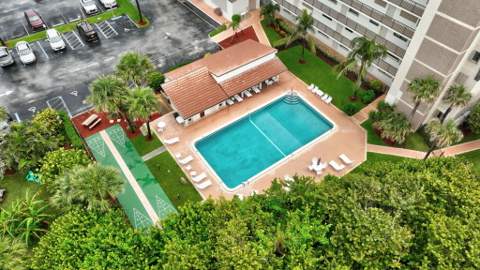 10310 S Ocean Drive #301, Jensen Beach FL - photo 24 of 27